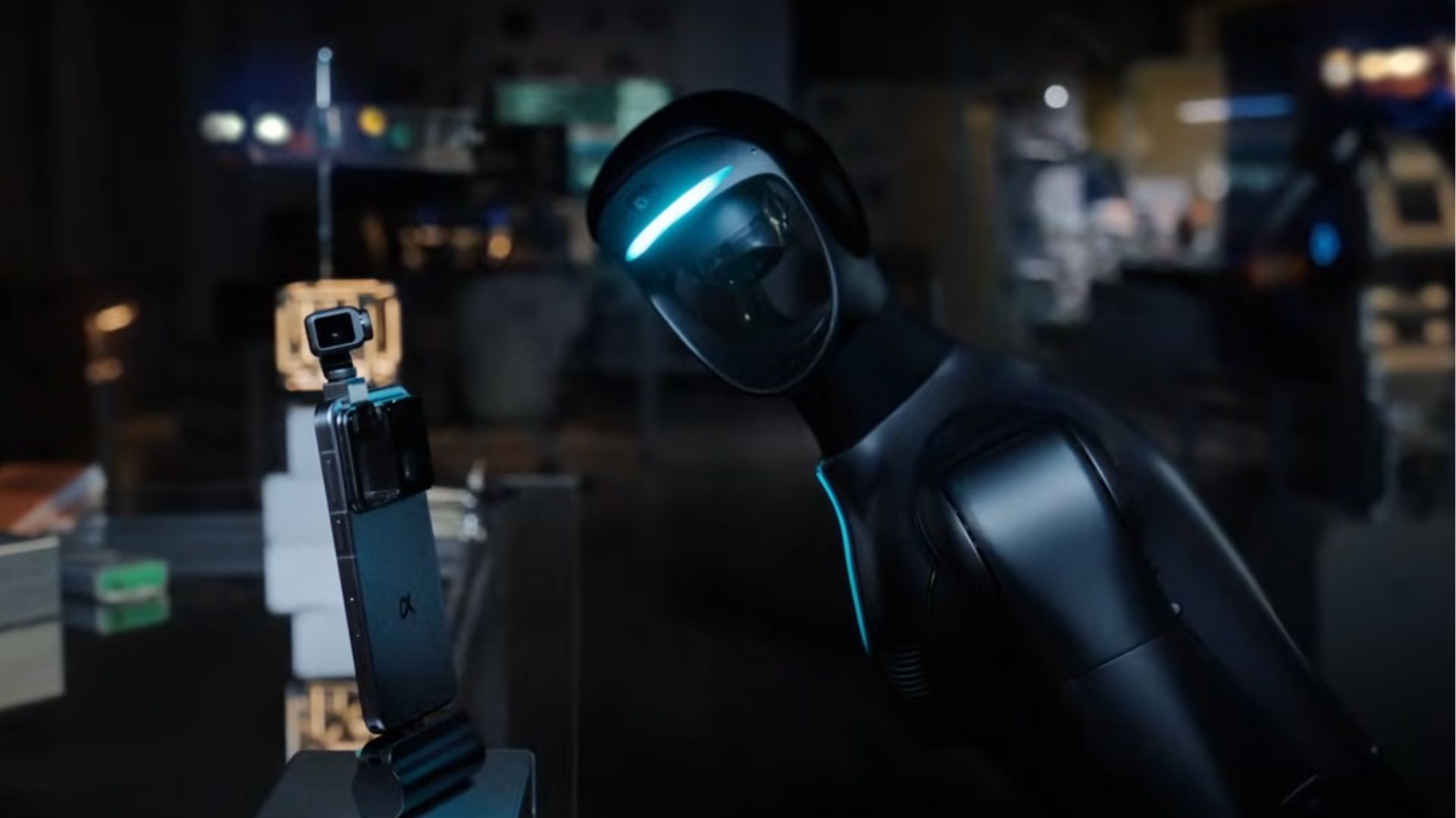 Honor to Unveil Its First Humanoid Robot for Household Help at MWC 2026